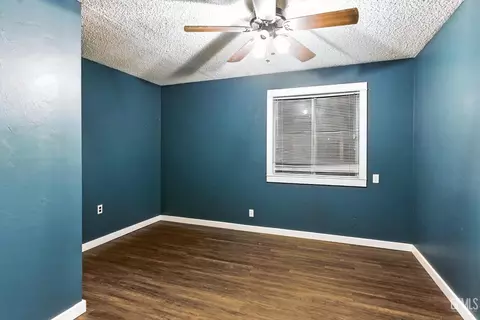 20251 Woodford Tehachapi Rd, Tehachapi, CA 93561 photo 7