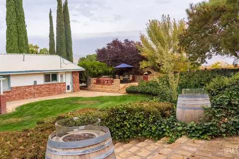 20251 Woodford Tehachapi Rd, Tehachapi, CA 93561 photo 47