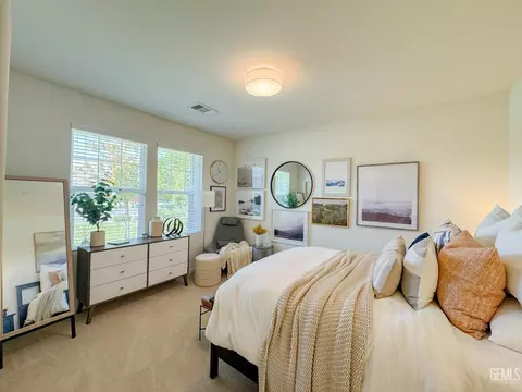 9926 Biscayne Dr, Bakersfield, CA 93311 photo 25