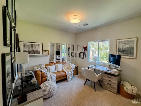 9926 Biscayne Dr, Bakersfield, CA 93311 photo 20