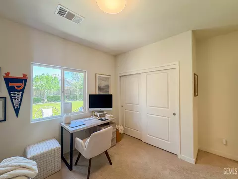 9926 Biscayne Dr, Bakersfield, CA 93311 photo 21