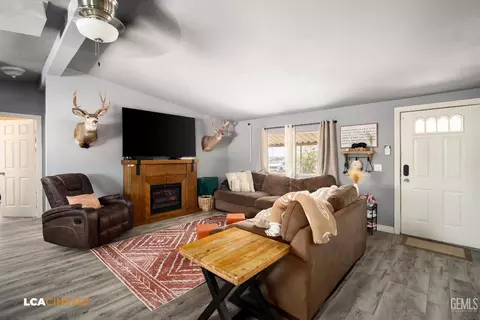 28178 Cosworth Ave, Taft, CA 93268 photo 3