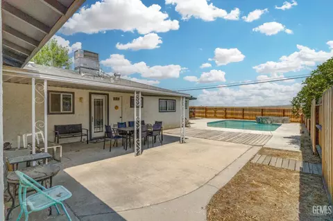408 E Woodrow St, Taft, CA 93268 photo 32