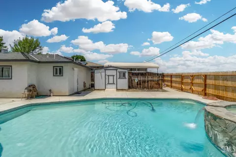 408 E Woodrow St, Taft, CA 93268 photo 30