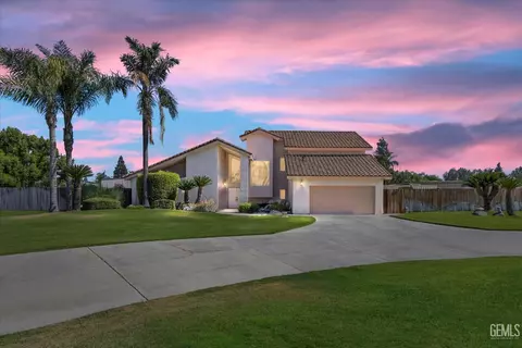 15400 Mabel Ct, Bakersfield, CA 93314