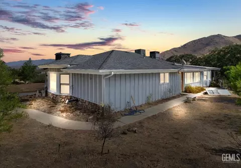 2940 Shadow Mountain Dr, Mountain Mesa, CA 93240 photo 2