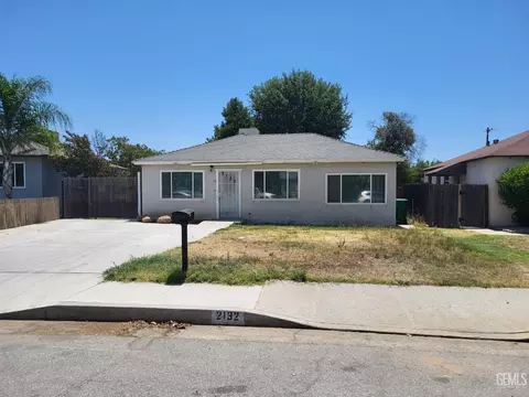 2132 Wingland Dr, Bakersfield, CA 93308