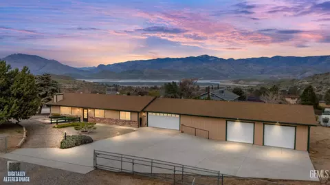6117 Quail Dr, Lake Isabella, CA 93240