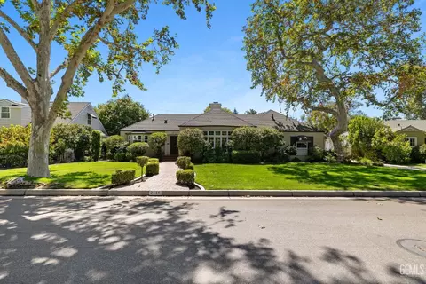2615 22nd St, Bakersfield, CA 93301