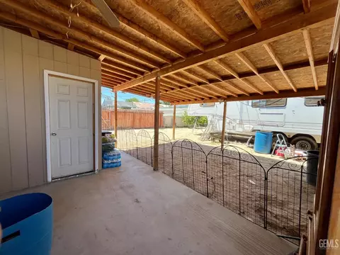 517 Polk St, Taft, CA 93268 photo 15