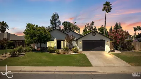 13900 San Lazaro Ave, Bakersfield, CA 93314
