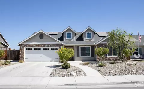 14924 Plumeria Ct, Bakersfield, CA 93314