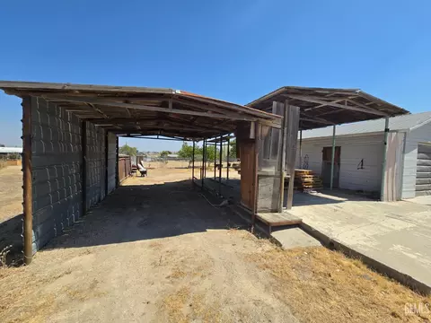 Exterior - 23321 Baker Ave, Fellows, CA 93224 photo 10 of 12