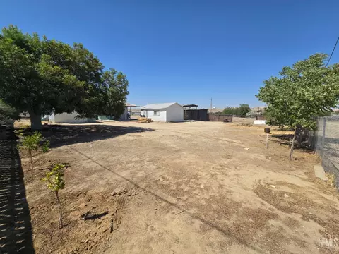 Exterior - 23321 Baker Ave, Fellows, CA 93224 photo 8 of 12