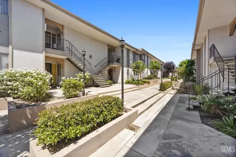 2510 Haley St, Bakersfield, CA 93305