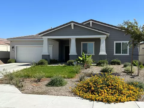 7410 Koyuk River St, Bakersfield, CA 93311