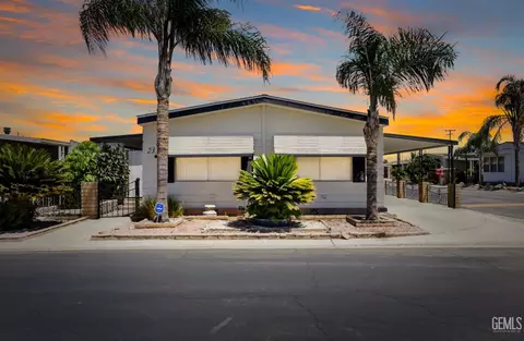 6000 E Brundage Ln #23, Bakersfield, CA 93307