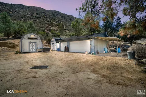 2 Goodview St, Bodfish, CA 93205 photo 4