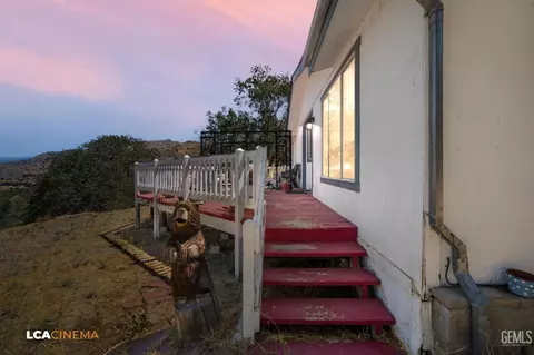 2 Goodview St, Bodfish, CA 93205 photo 3