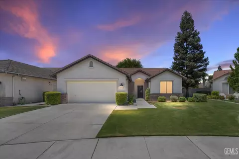 3105 Burgundy Rose St, Bakersfield, CA 93311