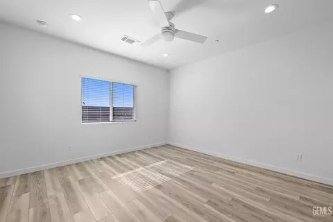 Bedroom - 5817 Eiffel Pl, Bakersfield, CA 93311 photo 6 of 6
