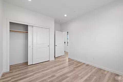 Bedroom - 5817 Eiffel Pl, Bakersfield, CA 93311 photo 1 of 6