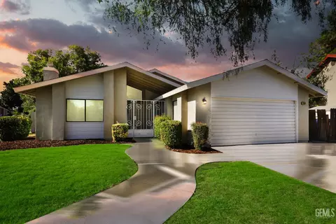 7608 Huachuca Ct, Bakersfield, CA 93309