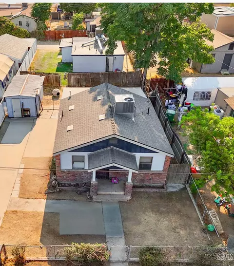 707 Yosemite Dr, Bakersfield, CA 93308