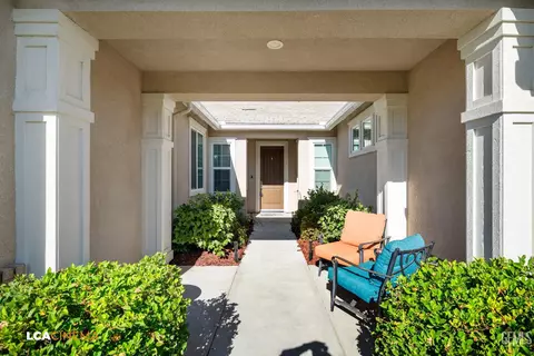 1709 Apsley Ct, Bakersfield, CA 93311 photo 5