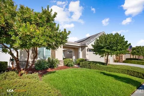 1709 Apsley Ct, Bakersfield, CA 93311 photo 3