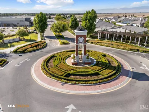 1709 Apsley Ct, Bakersfield, CA 93311 photo 8
