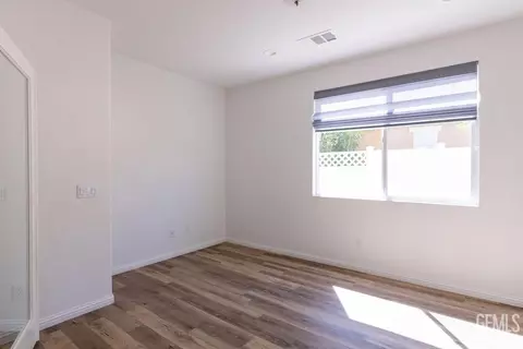 1709 Apsley Ct, Bakersfield, CA 93311 photo 21