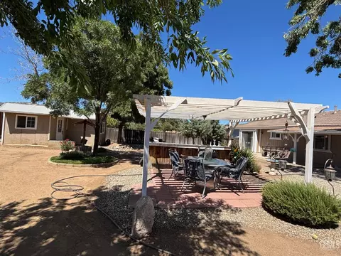 21631 San Gabriel Dr, Tehachapi, CA 93561 photo 13