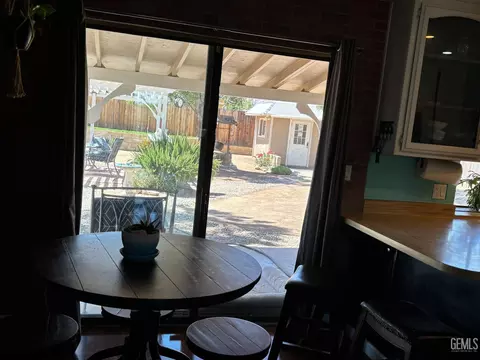 21631 San Gabriel Dr, Tehachapi, CA 93561 photo 6