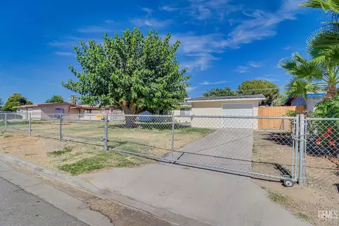5820 Don St, Bakersfield, CA 93307