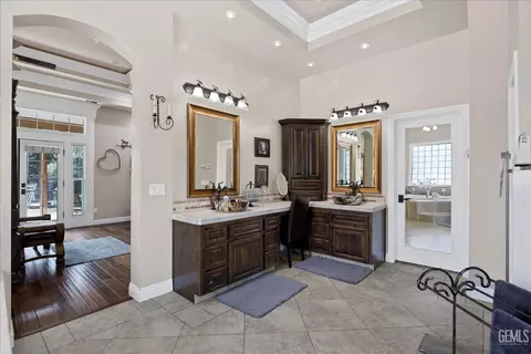 Entry Way - 42177 Buckeye St, Caliente, CA 93518 photo 9 of 10