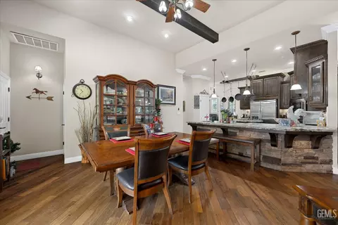 Dining - 42177 Buckeye St, Caliente, CA 93518 photo 4 of 6