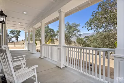 Exterior - 42177 Buckeye St, Caliente, CA 93518 photo 11 of 18