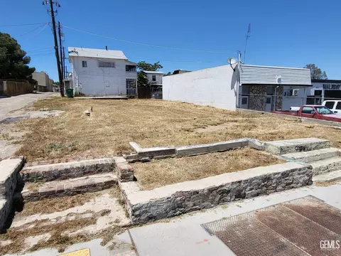 311 6th St, Taft, CA 93268 photo 9