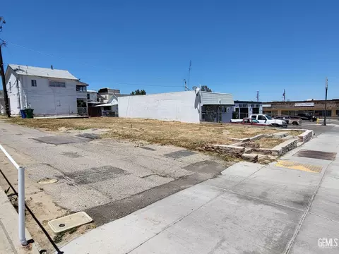 311 6th St, Taft, CA 93268 photo 8