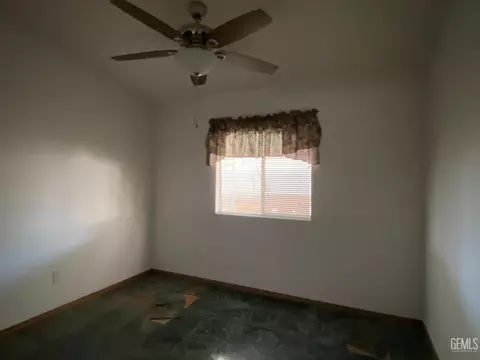 6309 Springbrook Dr, Bakersfield, CA 93307 photo 19