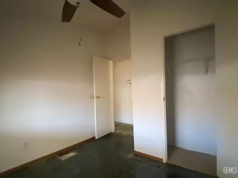 6309 Springbrook Dr, Bakersfield, CA 93307 photo 21
