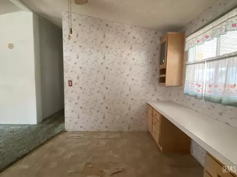 6309 Springbrook Dr, Bakersfield, CA 93307 photo 16