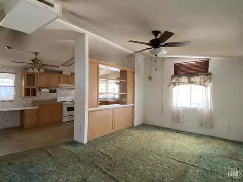 6309 Springbrook Dr, Bakersfield, CA 93307 photo 13