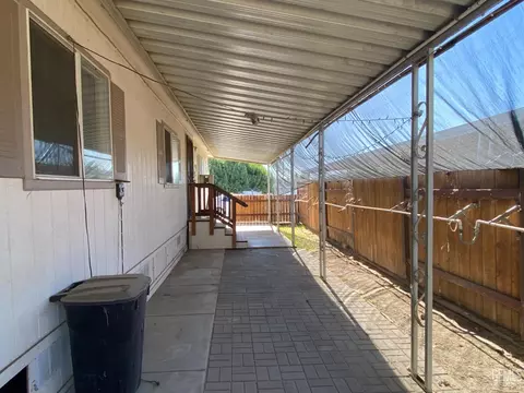 6309 Springbrook Dr, Bakersfield, CA 93307 photo 4