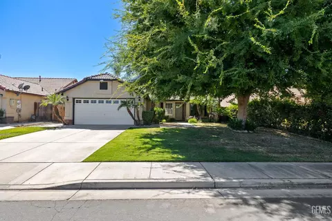 4321 Polo Pony Ln, Bakersfield, CA 93312