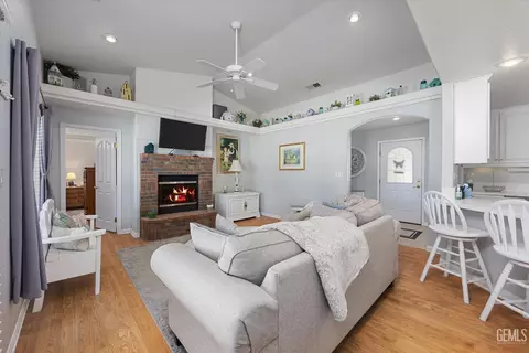 23910 Basin Harbor Ct, Tehachapi, CA 93561 photo 17