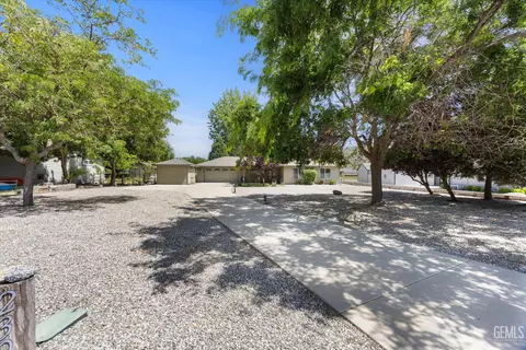 23910 Basin Harbor Ct, Tehachapi, CA 93561 photo 4