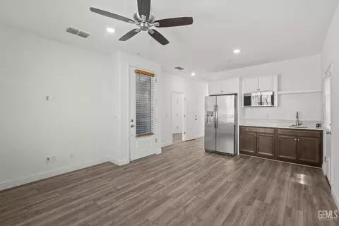 Other - 3318 Cedar Valley Ln, Shafter, CA 93263 photo 2 of 9