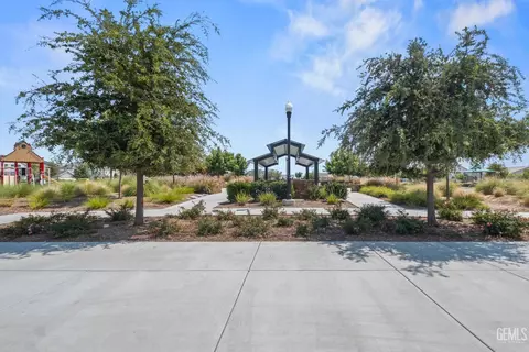 Other - 3318 Cedar Valley Ln, Shafter, CA 93263 photo 8 of 9